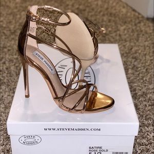 Steve Madden Rose Gold heels 5 1/2 ( Brand New)